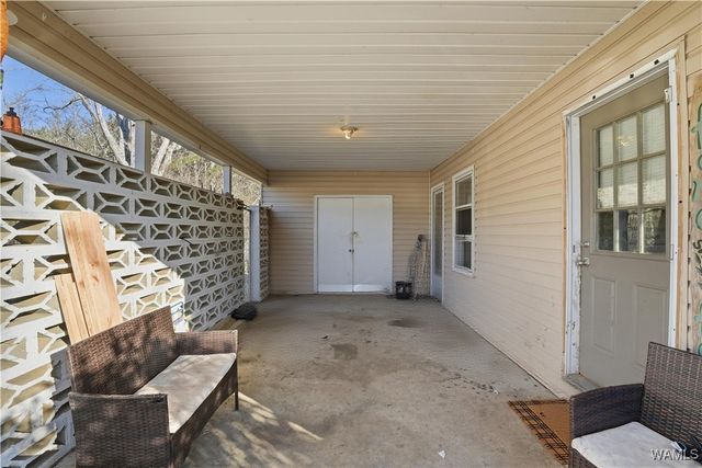 499 East Ave, Berry, AL 35546