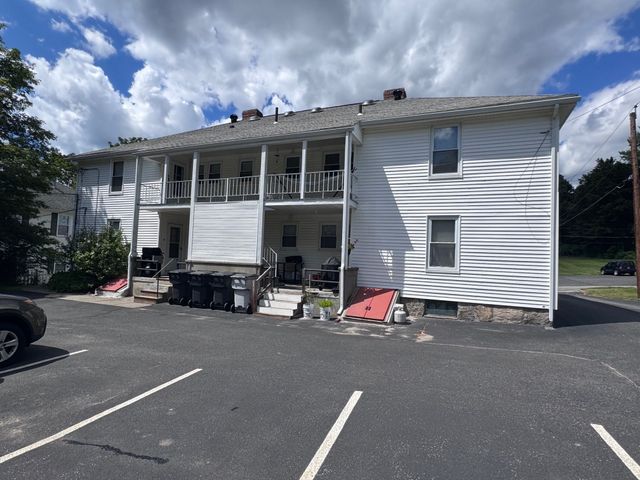 8 Harding St B, Grafton, MA 01560