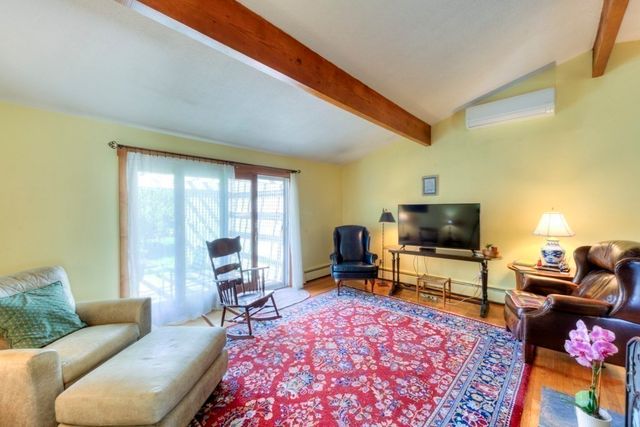 6 Burtenmar Circle, Paxton, MA 01612