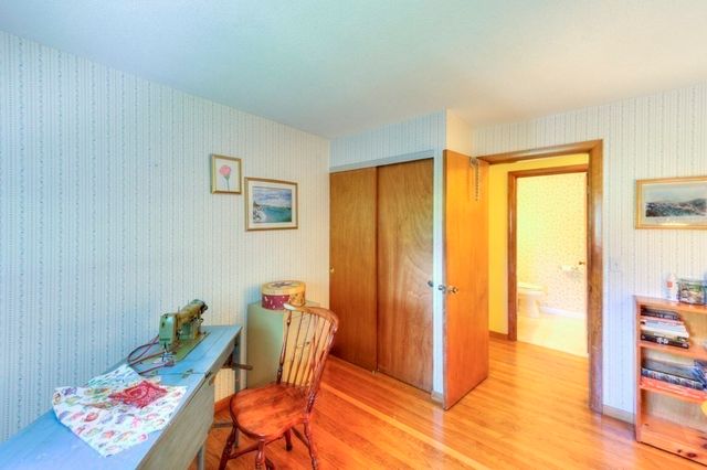 6 Burtenmar Circle, Paxton, MA 01612