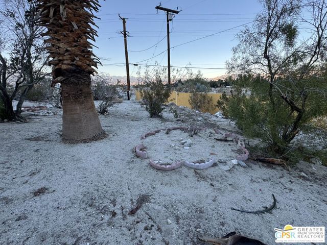 2780 N Girasol Avenue, Palm Springs, CA 92262