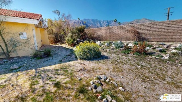 2780 N Girasol Avenue, Palm Springs, CA 92262