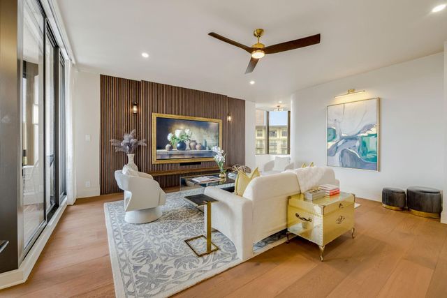 5555 Del Monte Drive 704, Houston, TX 77056
