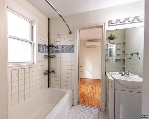 501 VALLEY ROAD EXT, Charlottesville, VA 22903