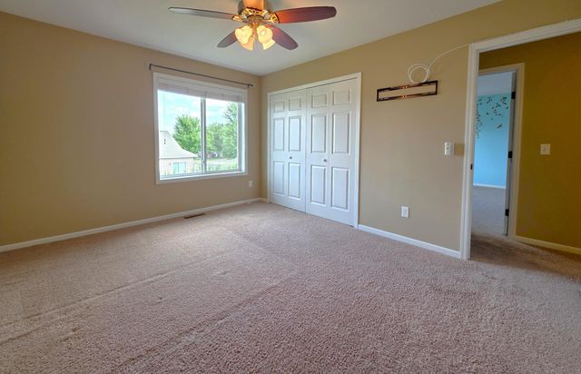 3563 Village Trail, Hastings, MN 55033
