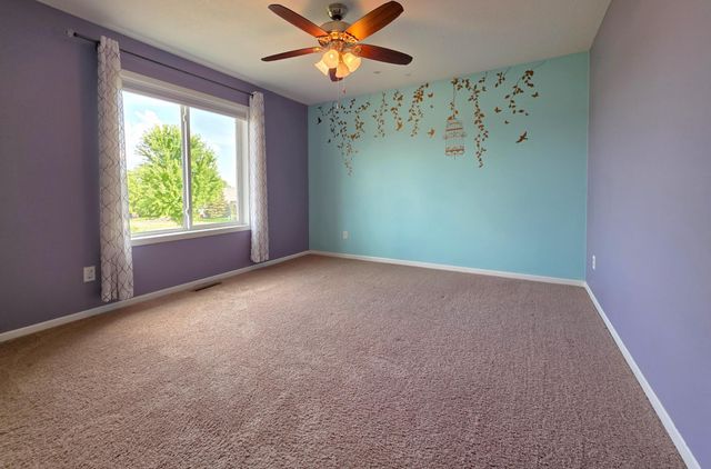 3563 Village Trail, Hastings, MN 55033