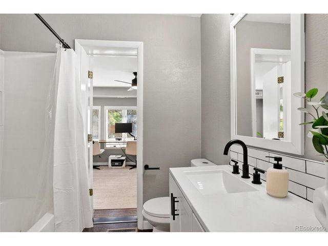 1211 16th Ave, Longmont, CO 80501