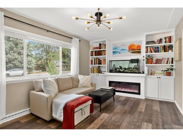 1211 16th Ave, Longmont, CO 80501