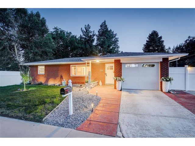 1211 16th Ave, Longmont, CO 80501