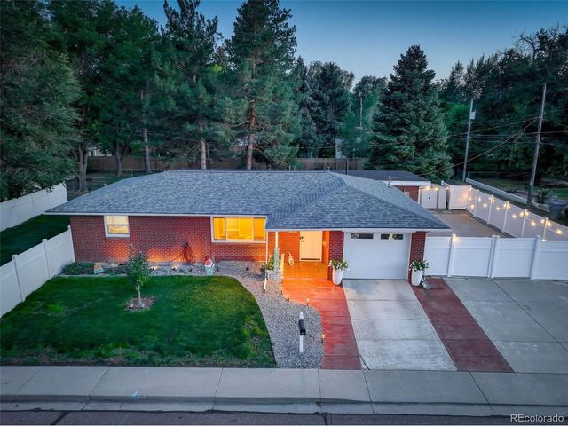 1211 16th Ave, Longmont, CO 80501