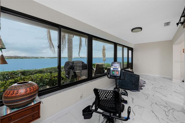 19029 US 19 HIGHWAY N 17F, Clearwater, FL 33764