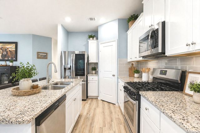 31697 UNTRODDEN WAY, Bulverde, TX 78163