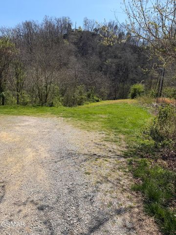 1455 Chapman Highway, Sevierville, TN 37876