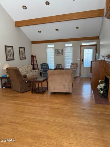 1455 Chapman Highway, Sevierville, TN 37876