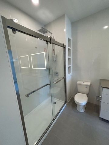 148 Old Post Road 205, Sharon, MA 02067
