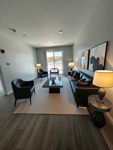 148 Old Post Road 205, Sharon, MA 02067