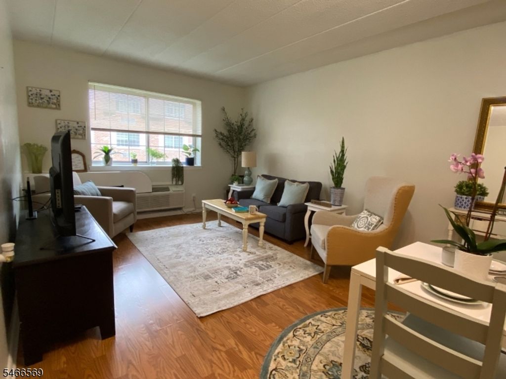 255 Tucker Ave 235, Union Twp., NJ 07083 — exterior