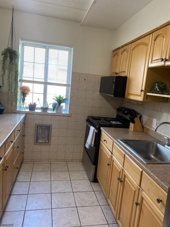 255 Tucker Ave 235, Union Twp., NJ 07083 — photo 4