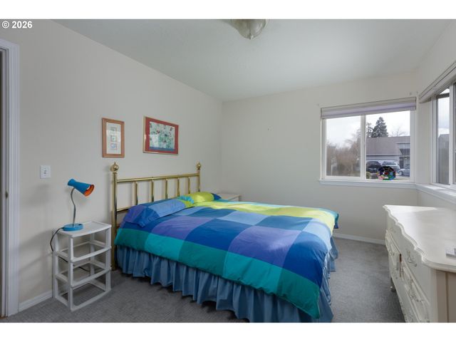 3653 PARK Pl, Hood River, OR 97031