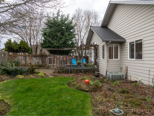 3653 PARK Pl, Hood River, OR 97031