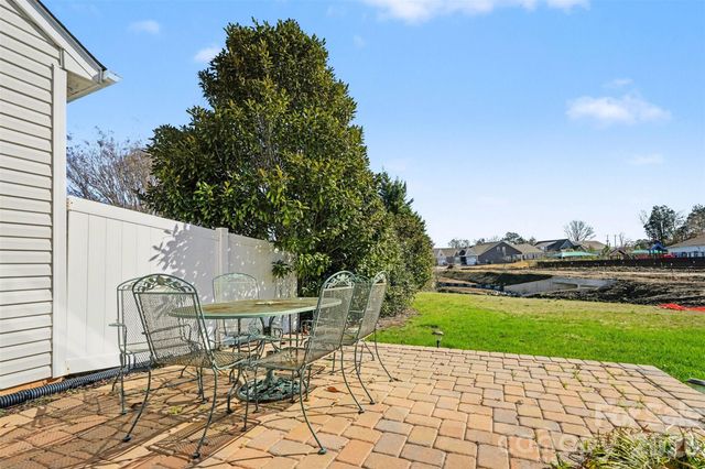 3818 Carl Parmer Drive, Harrisburg, NC 28075