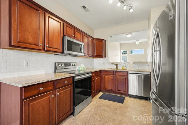 3818 Carl Parmer Drive, Harrisburg, NC 28075