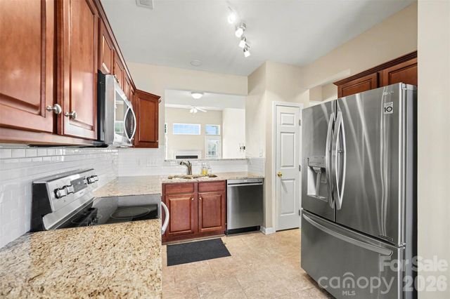 3818 Carl Parmer Drive, Harrisburg, NC 28075
