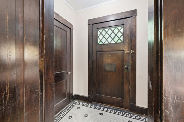 15 Haviland St, Worcester, MA 01602