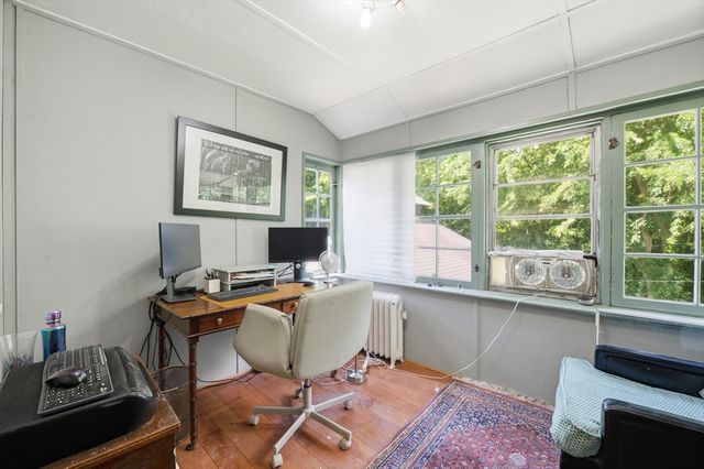 15 Haviland St, Worcester, MA 01602