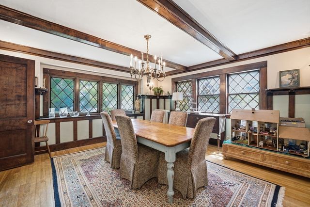 15 Haviland St, Worcester, MA 01602