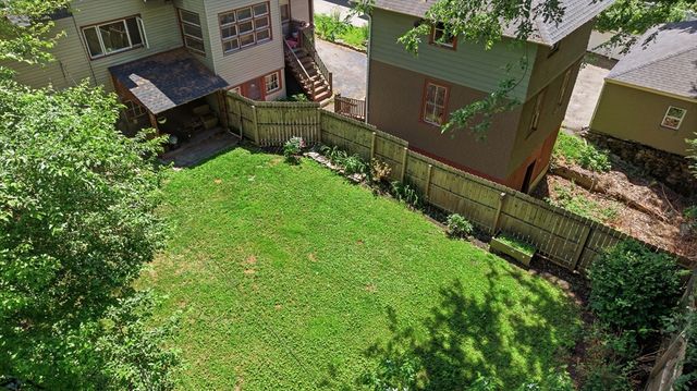 15 Haviland St, Worcester, MA 01602