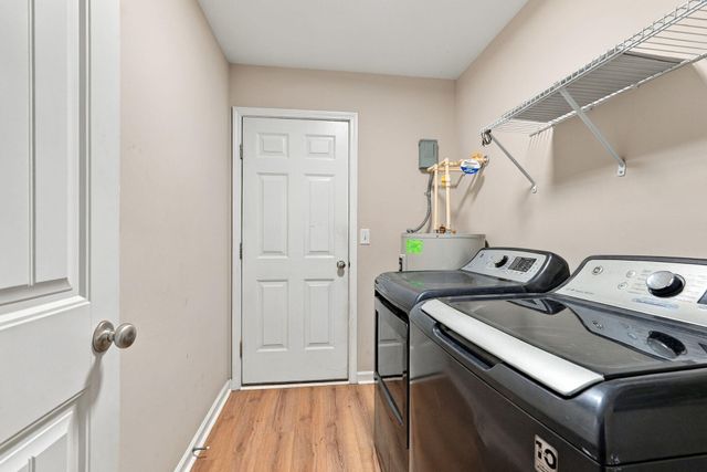 1932 Millbank Road, Lexington, KY 40511