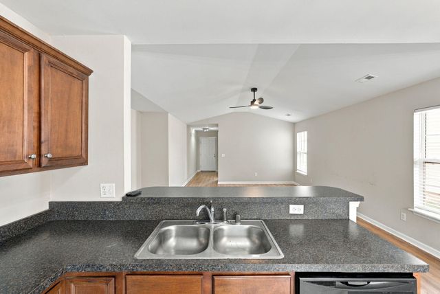 1932 Millbank Road, Lexington, KY 40511