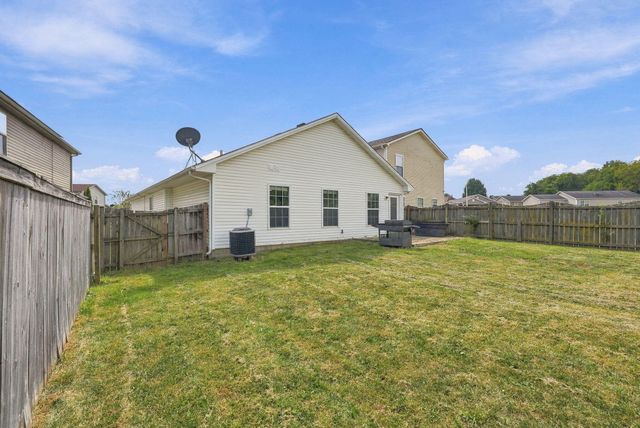 1932 Millbank Road, Lexington, KY 40511