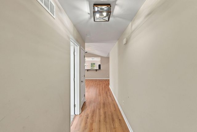 1932 Millbank Road, Lexington, KY 40511
