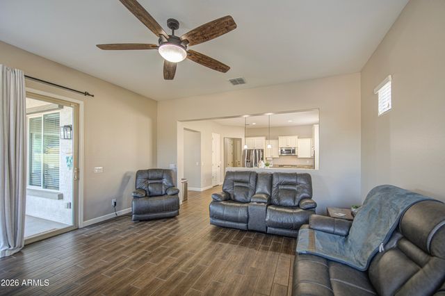 19736 E EMPEROR Boulevard, Queen Creek, AZ 85142