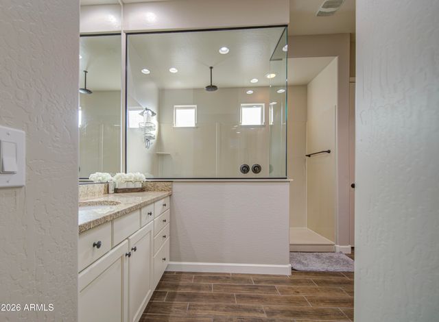 19736 E EMPEROR Boulevard, Queen Creek, AZ 85142