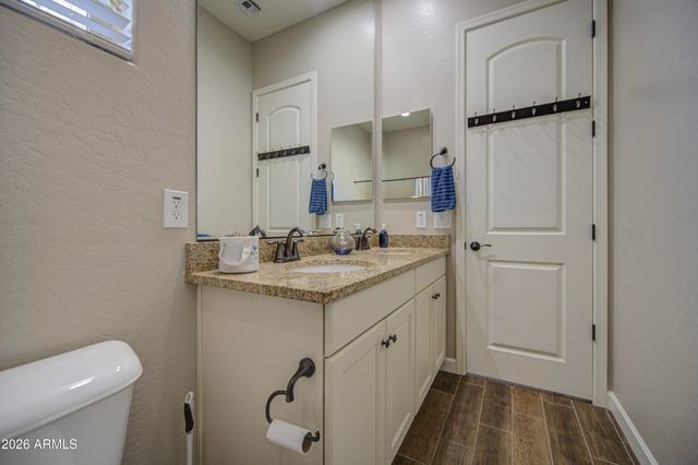 19736 E EMPEROR Boulevard, Queen Creek, AZ 85142