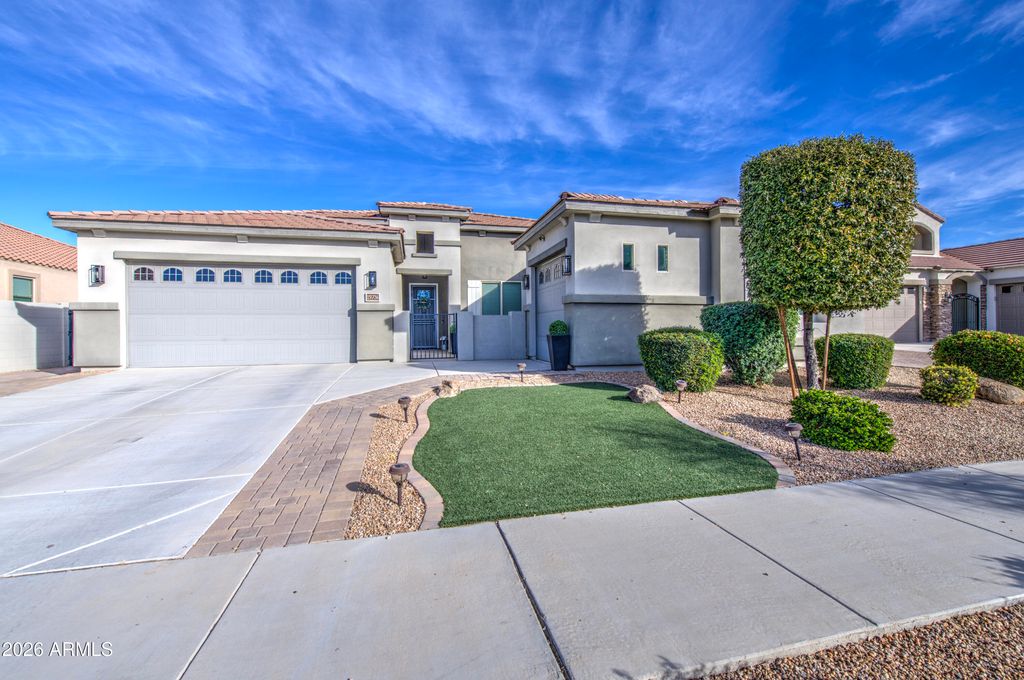 19736 E EMPEROR Boulevard, Queen Creek, AZ 85142