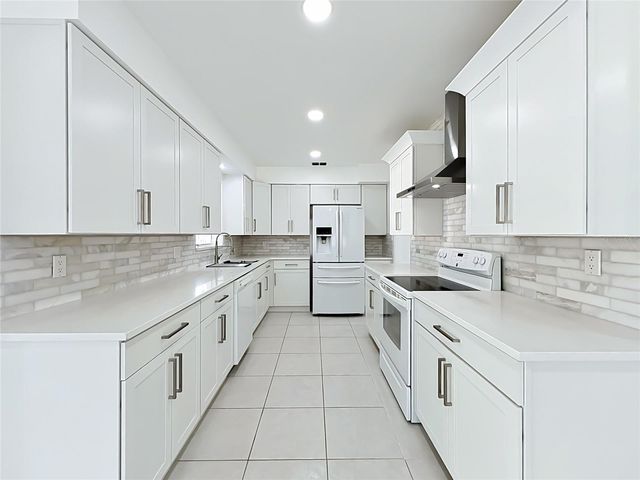 1510 BELMONT DRIVE, Orlando, FL 32806