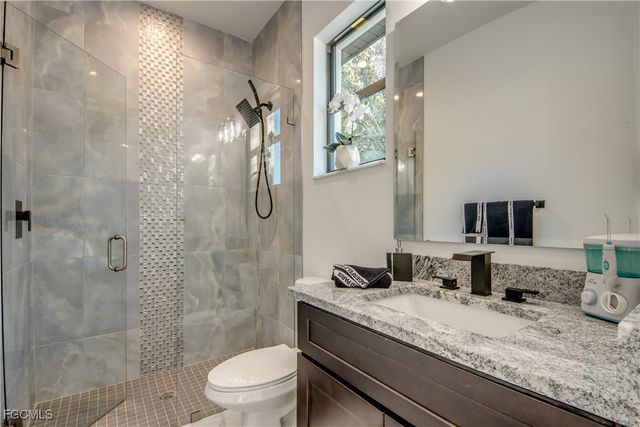 4345 SW 25th CT, Cape Coral, FL 33914