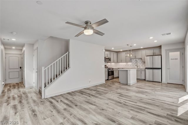 305 Quail Dove Avenue, Henderson, NV 89012