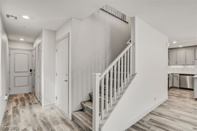 305 Quail Dove Avenue, Henderson, NV 89012
