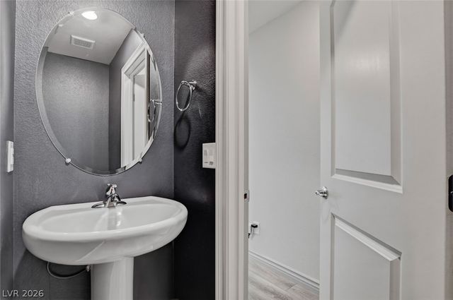 305 Quail Dove Avenue, Henderson, NV 89012