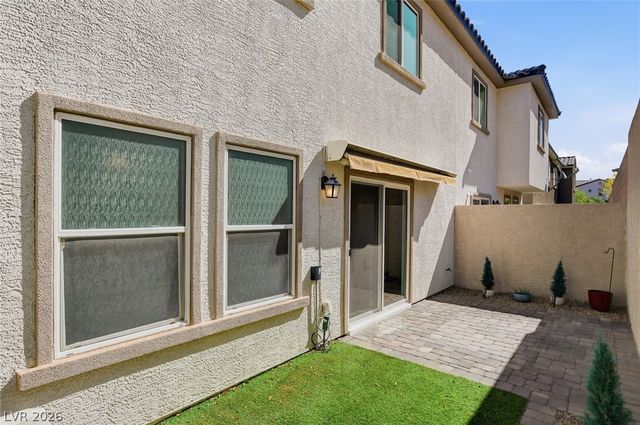 305 Quail Dove Avenue, Henderson, NV 89012