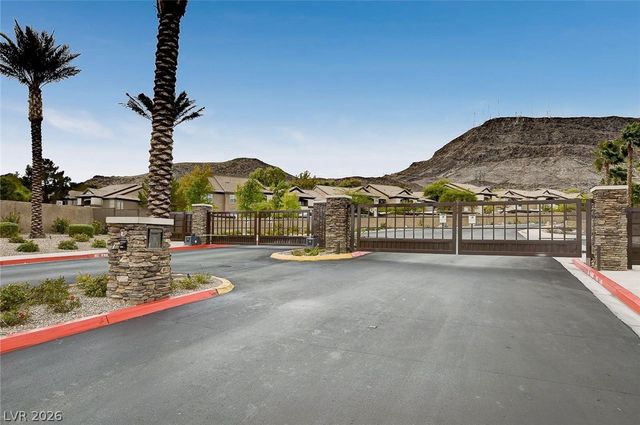 305 Quail Dove Avenue, Henderson, NV 89012