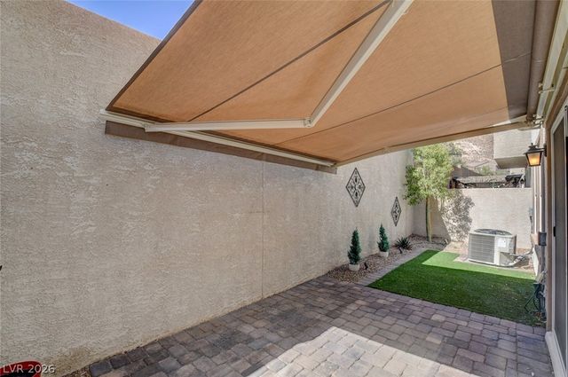 305 Quail Dove Avenue, Henderson, NV 89012