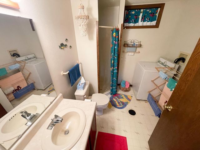 27392 Oak Point Road, Elbow Lake, MN 56531