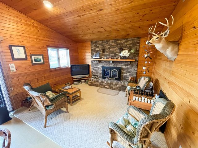 27392 Oak Point Road, Elbow Lake, MN 56531