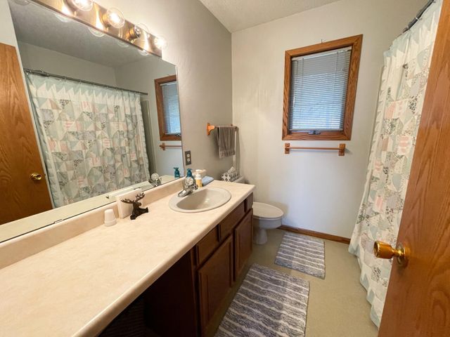 27392 Oak Point Road, Elbow Lake, MN 56531